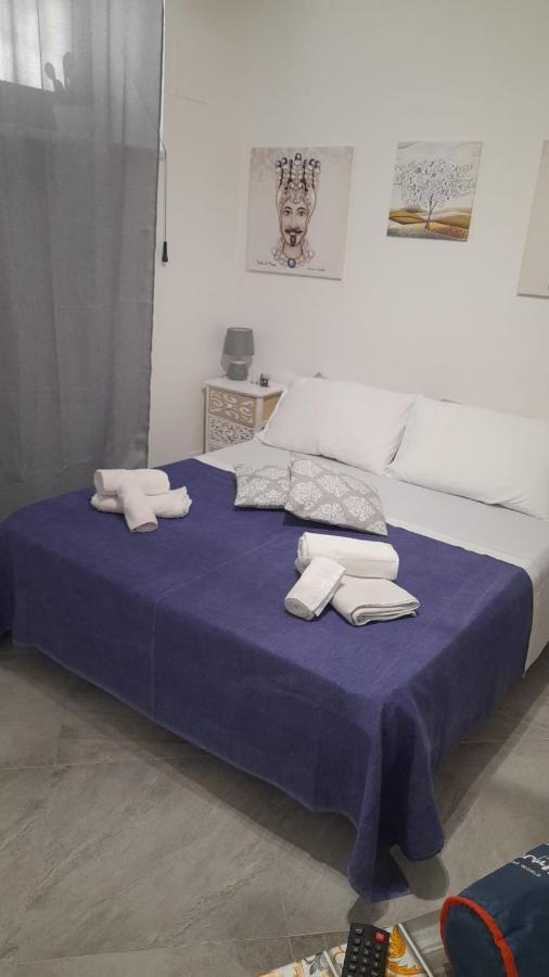 Al Centro Di Tutto Apartment Palermo Exterior photo